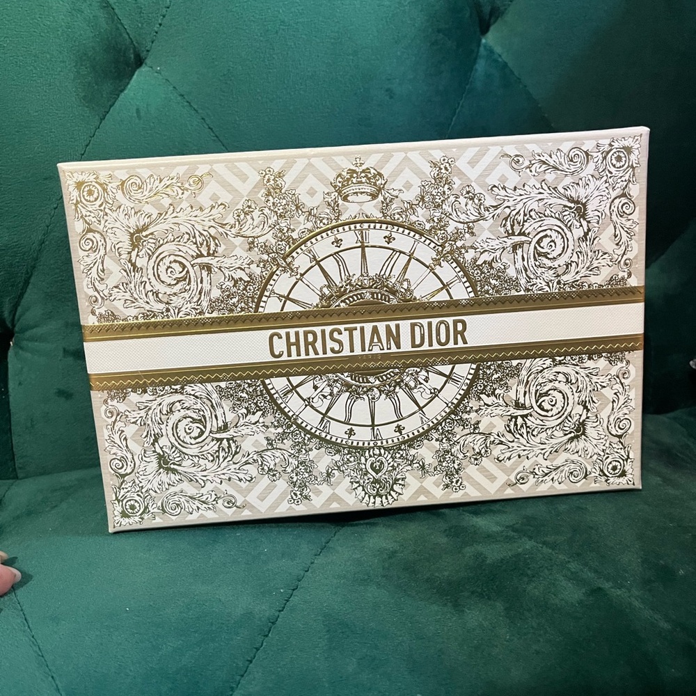 Dior Luxury Box - Gold and White